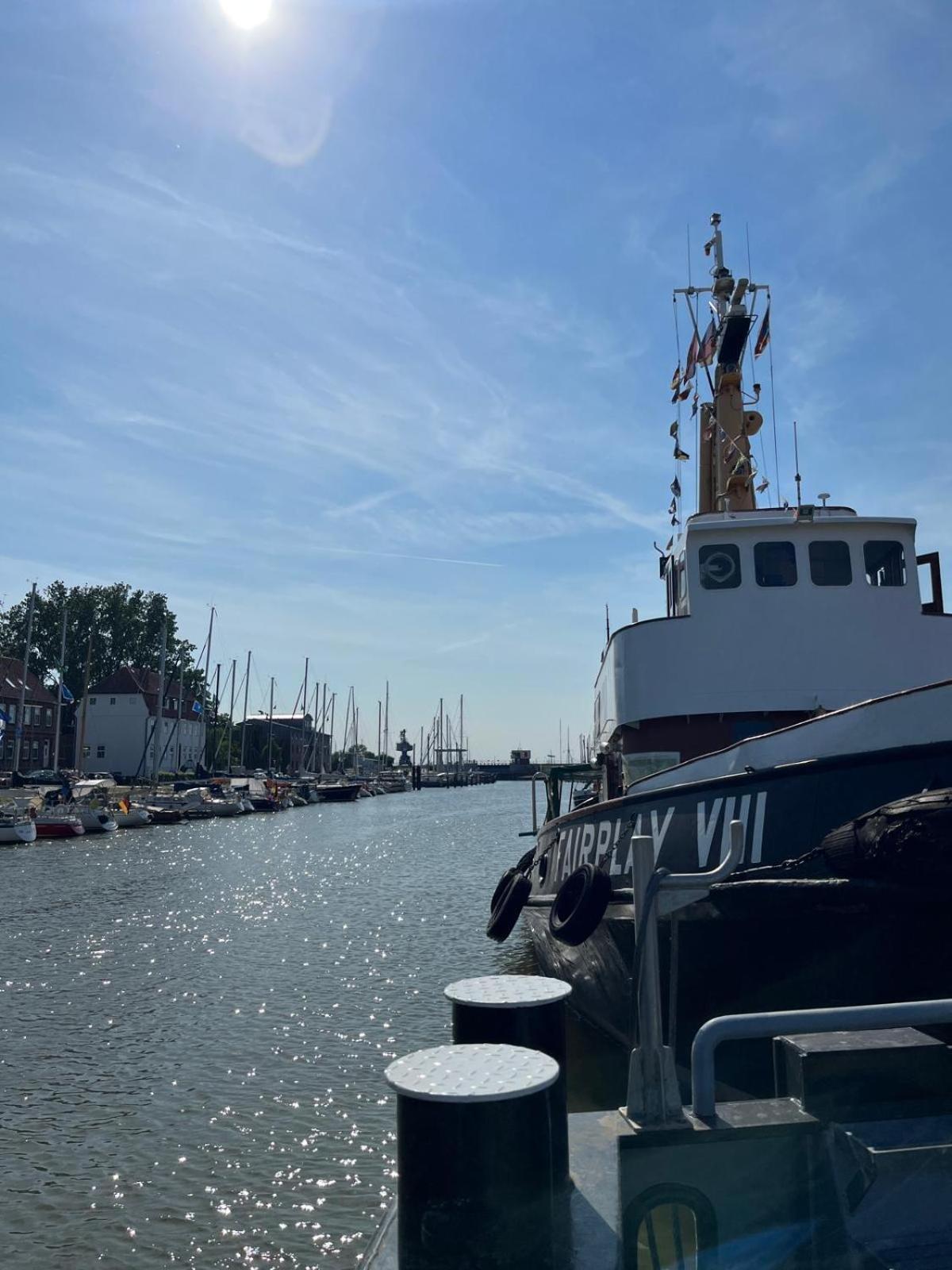 Lykkefund - Ferienwohnungen In Hafennaehe Glueckstadt Exterior foto